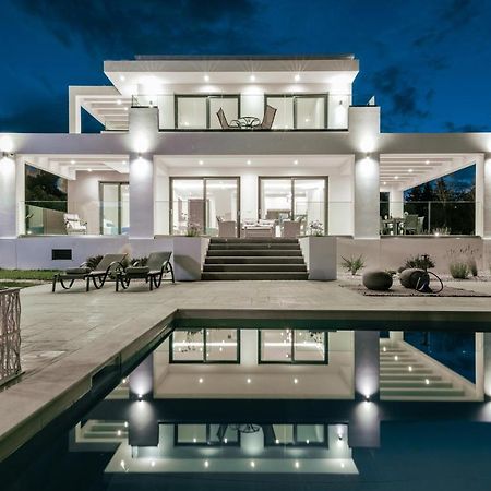 Valentino Luxury Villa Planos  Exterior photo