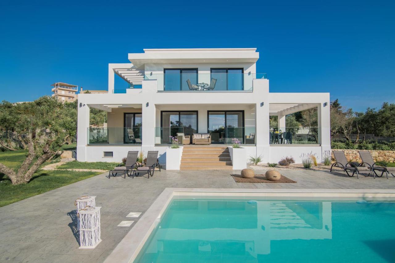 Valentino Luxury Villa Planos  Exterior photo