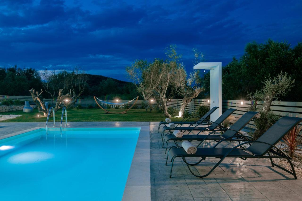 Valentino Luxury Villa Planos  Exterior photo