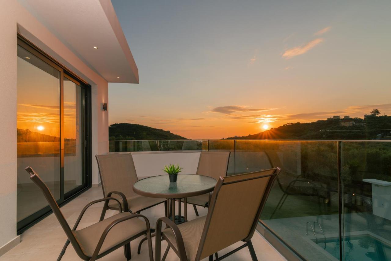 Valentino Luxury Villa Planos  Exterior photo