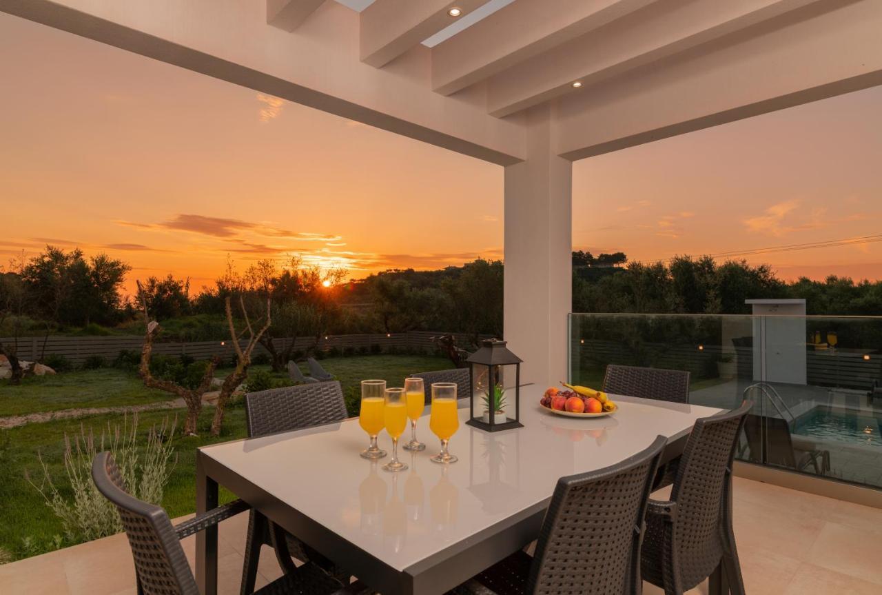 Valentino Luxury Villa Planos  Exterior photo